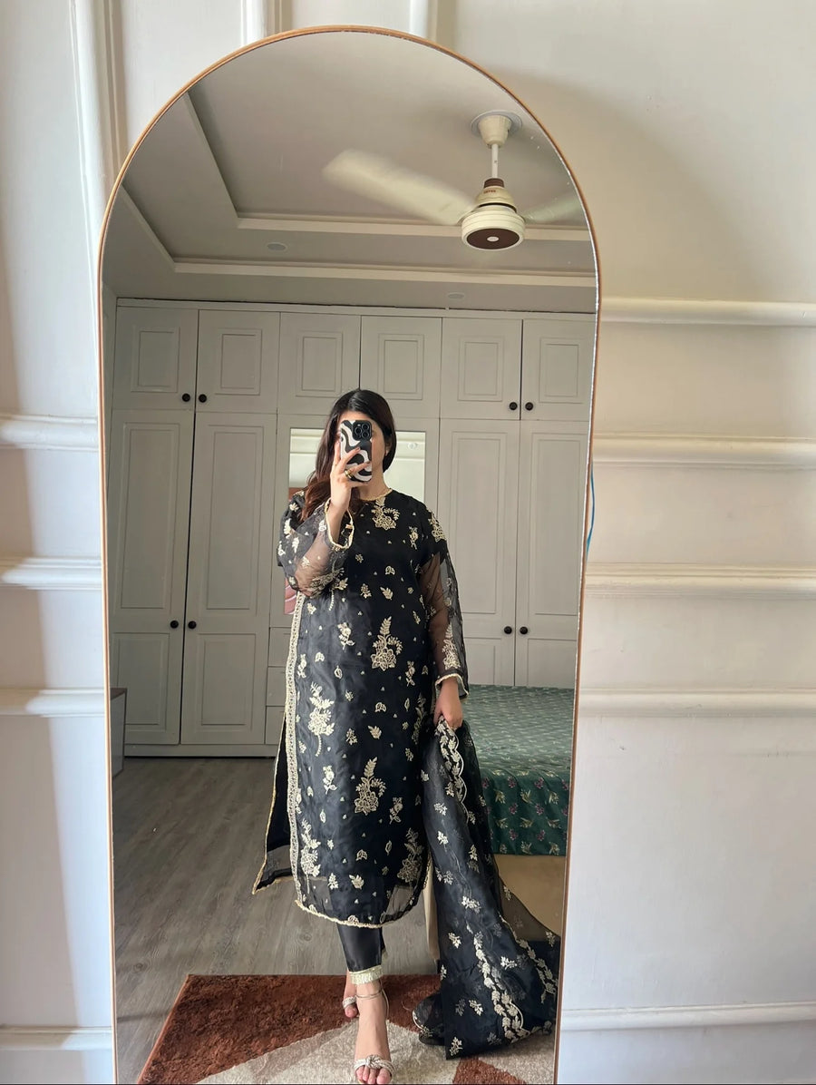 Black Bloom – 3PC Organza
