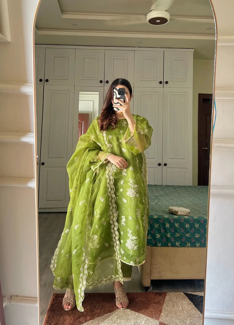 Olive Bloom – 3PC Organza