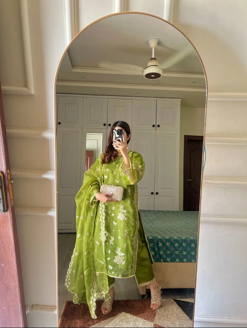 Olive Bloom – 3PC Organza